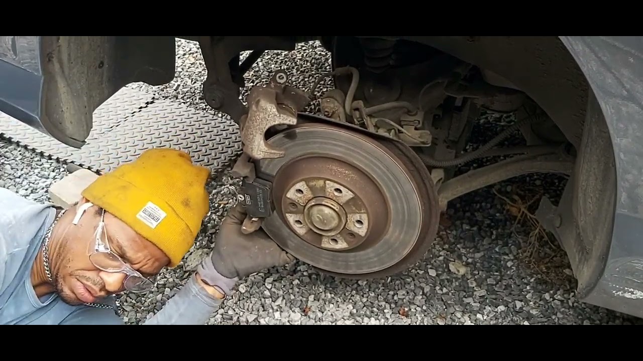 How to easy replace brake pads of a Peugeot 407 - DYI cambio de pastillas de freno