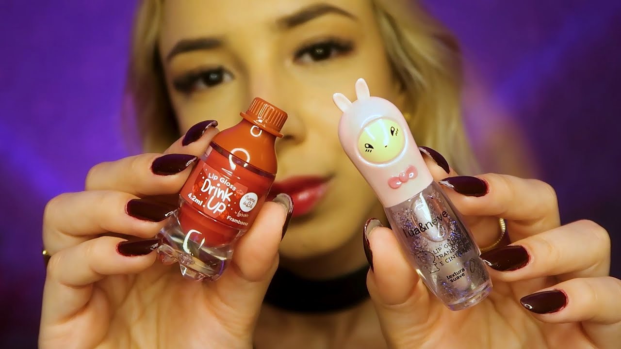 ASMR - PASSANDO VÁRIOS GLOSS FOFOS E DIFERENTES ✨ sons molhados 💦