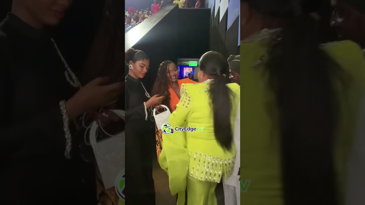 KEHINDE BANKOLE SURPRISED TOYIN ABRAHAM AT ALAKADA BAD BOUJEE MOVIE PREMIERE