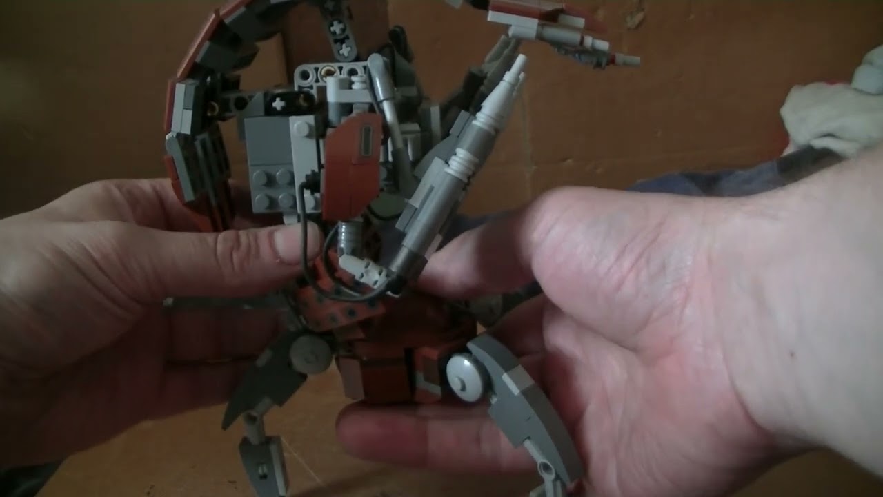 Review LEGO Star Wars 75381 Droideka