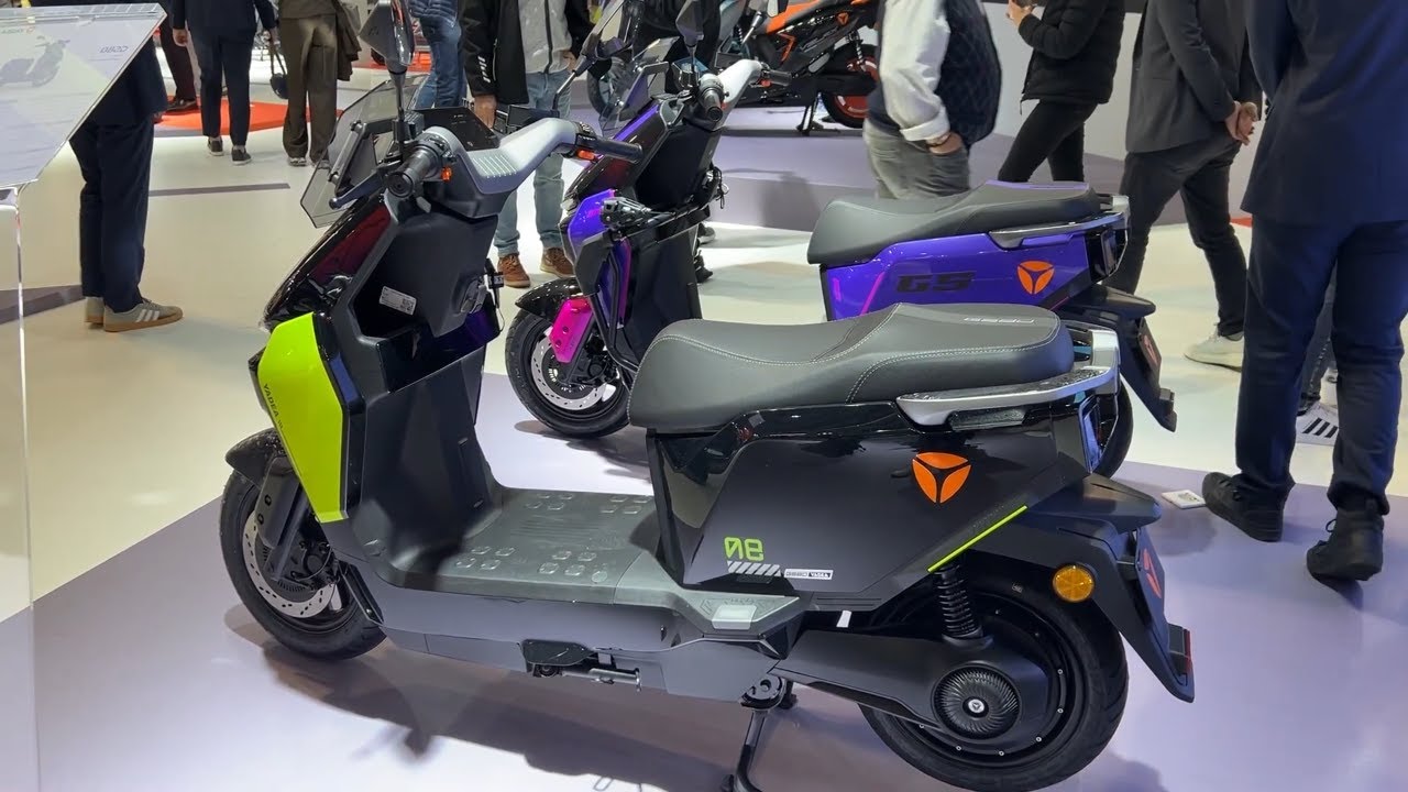 2026 Yadea GS80 Smart Urban EV Scooter - Walkaround EICMA 2025 Milan