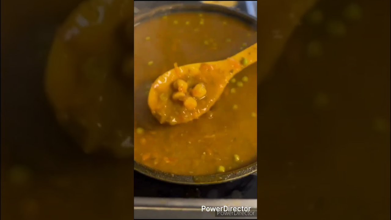 الحريرة المغربية على أصولها لذيذة وغنية جداً جداً بأسهل طريقة للتحضير 
