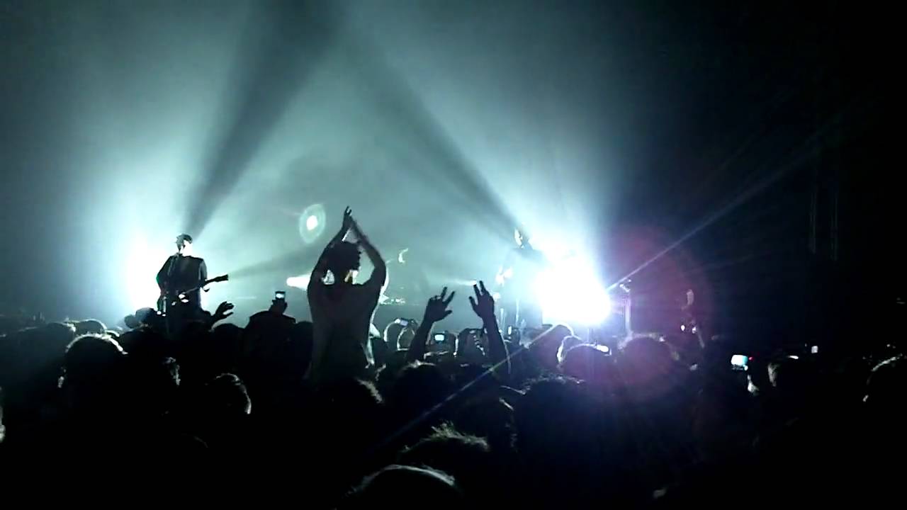 The xx - Intro (Bonnaroo 2010) ~HD~