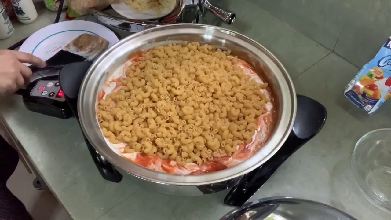 Baked mac with minced beef in salad master electric skillet