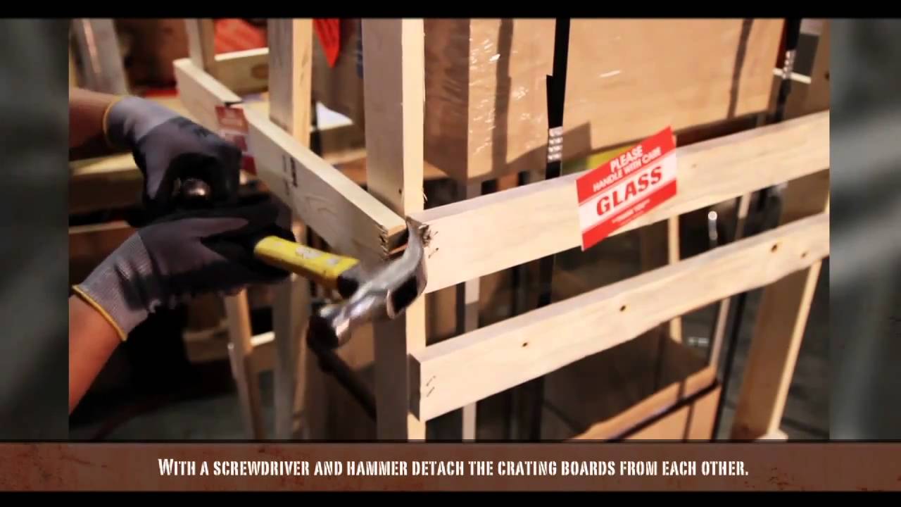 How to Uncrate your Display Case | Product Assembly | Displays2go&reg;