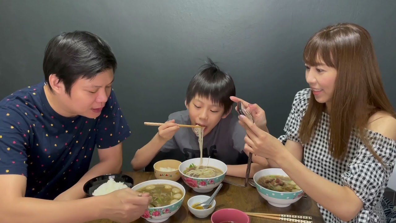 タイの牛肉ラーメン。EP.1  ก๋วยเตี๋ยวเนื้อ อาเหลียง ^^ #kuichannel
