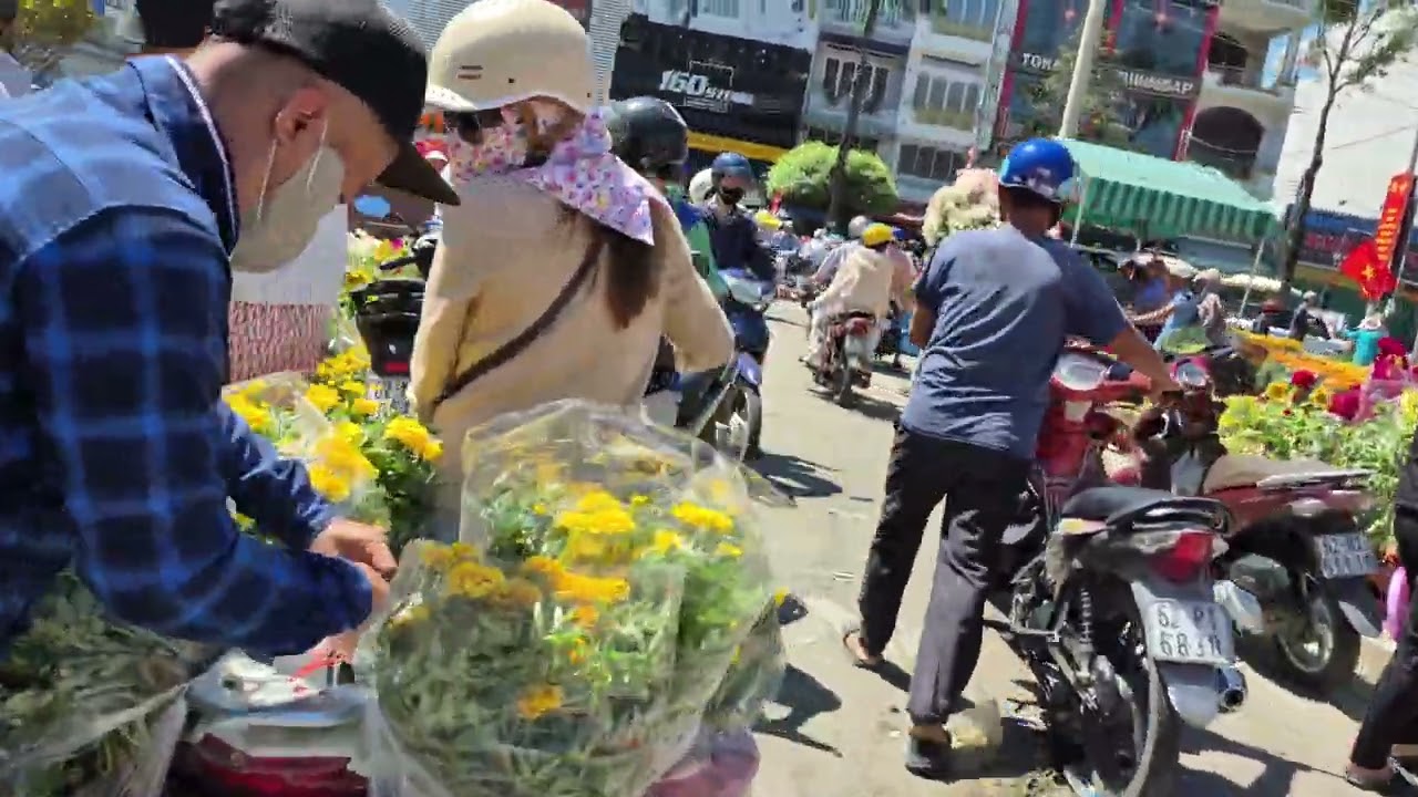 Chợ hoa xuân Bính ngọ Long An 29 tết