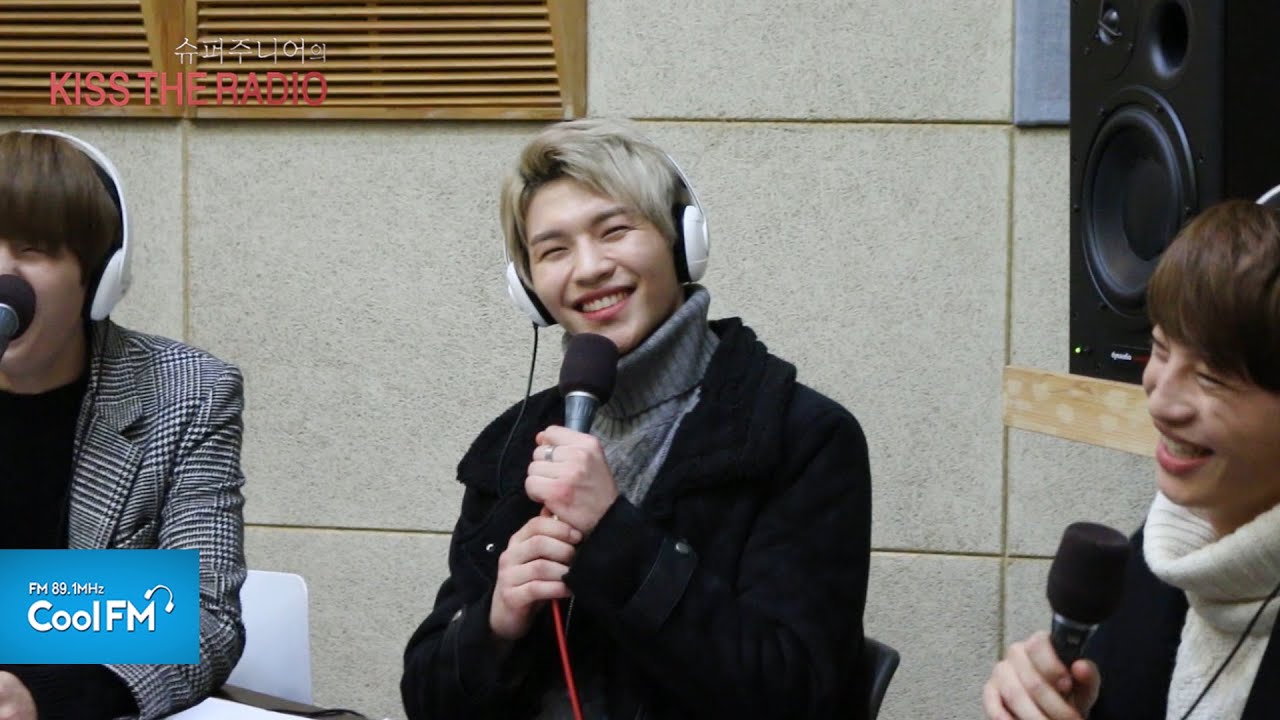 업텐션의 슈키라 STOP 10분 인터뷰! / 160101[슈퍼주니어의 키스 더 라디오]