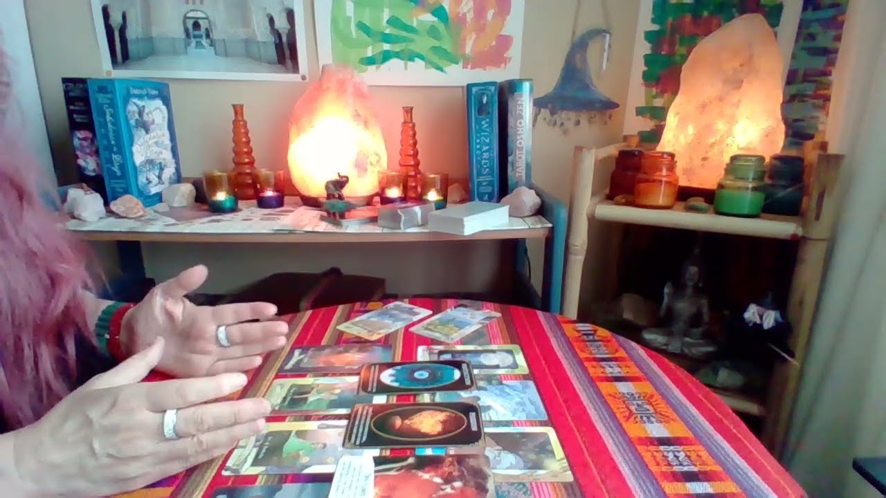SAGITARIO!!🔮Tienes una barrera para alguien que va en serio contigo!! Nuevos desaf&iacute;os en tu carrera!