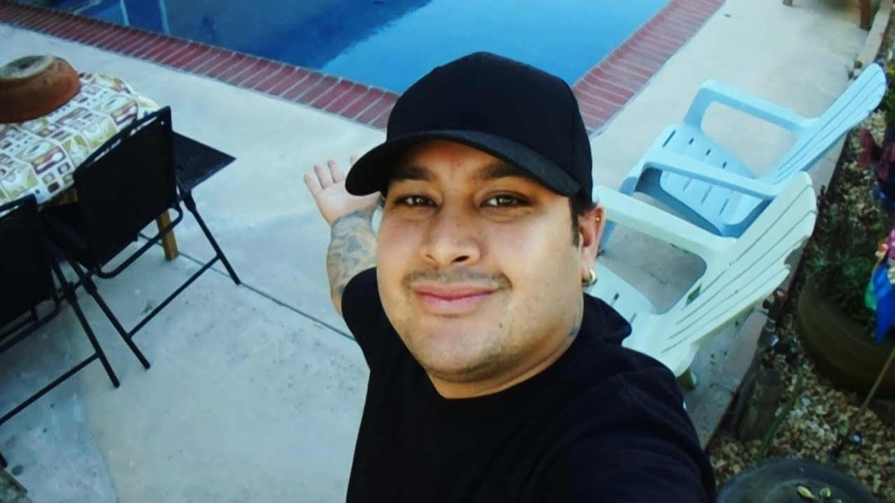 MY MOM'S *NEW* HOUSE TOUR! (SAN JACINTO, CA) 2019