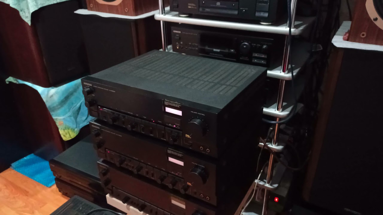 Kenwood KA-1100SD against Kenwood KA-990SD