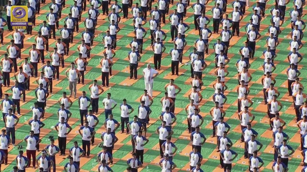 50K people gather to celebrate International Yoga Day in India