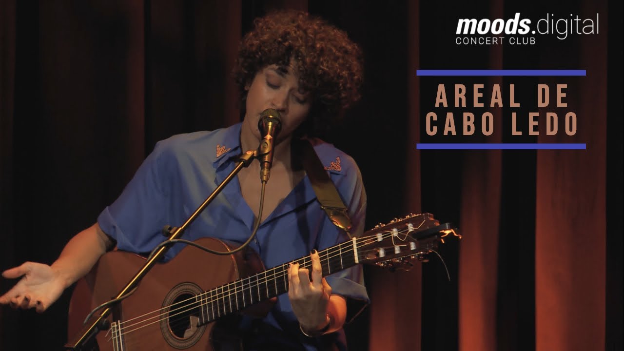 Aline Frazão - Areal de Cabo Ledo (Live at Moods)
