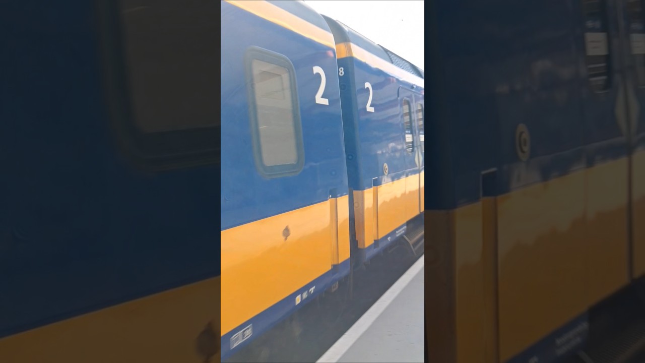 NS 186 + ICRMH 16438 + NS 186 004 vertrekt uit Almere Buiten! #ns #icrm #traxx #br186
