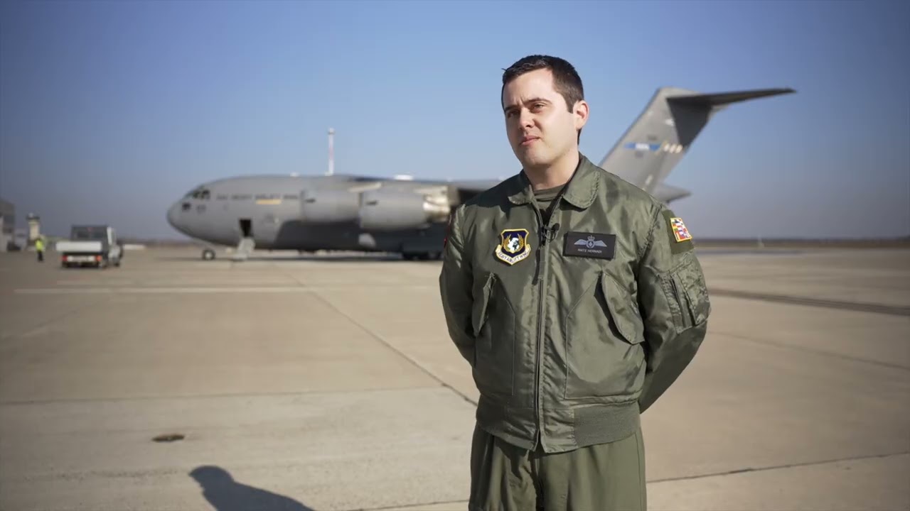 „Megtiszteltetés, ugyanakkor nagy felelőség is C-17-es pilótának lenni”