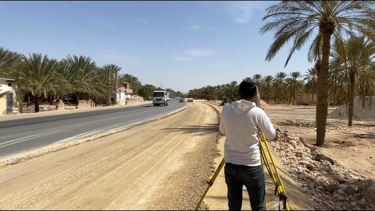 بسكرة  : انطلاق مشاريع لازدواجيه 3 محاور من الطرق الوطنية على مسافه 66 كلم
