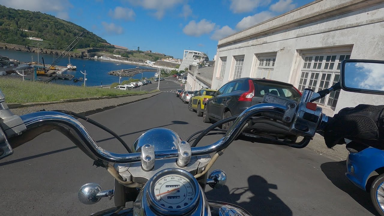 Riding my Yamaha XVS 650 DragStar Classic around Angra do Heroísmo bay
