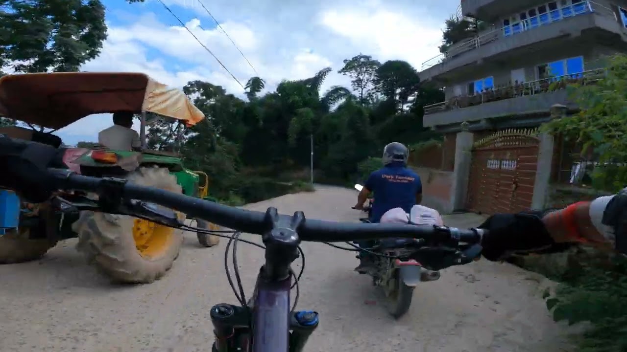 Down hill from Bosan Danda, Whitehouse