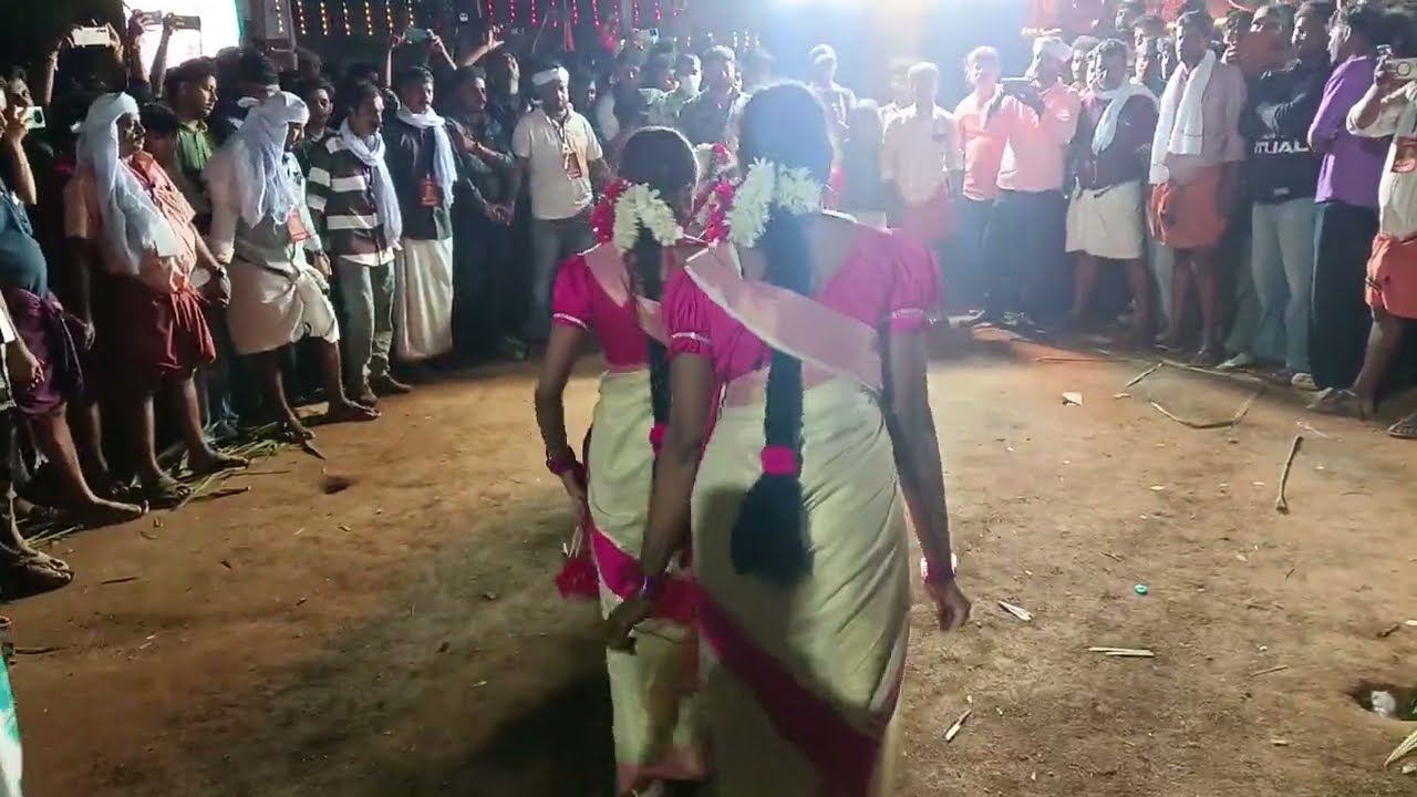 പെൺപിള്ളേർക്ക് എന്തൊരു എനർജിയാ  അടിപൊളി.