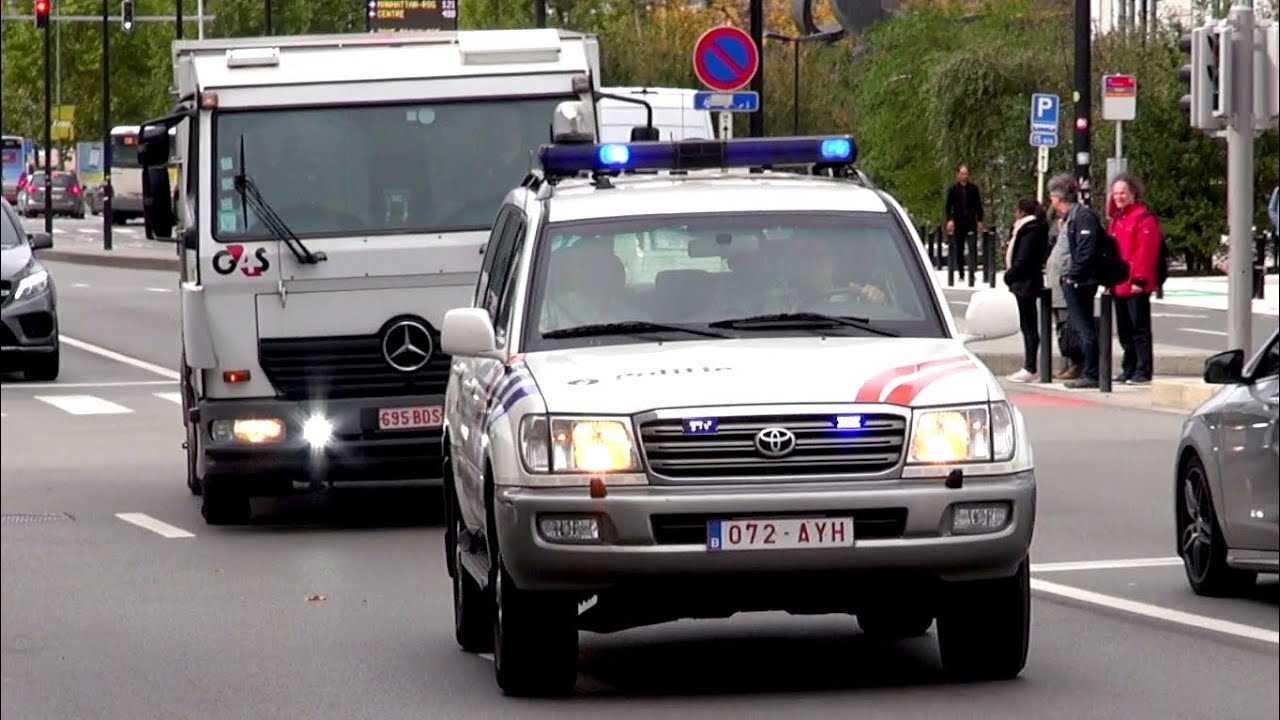 [Durchsage "Achtung Fahrzeugeskorte!"] Sonderschutzfahrzeuge Polizei + Werttransporter G4S