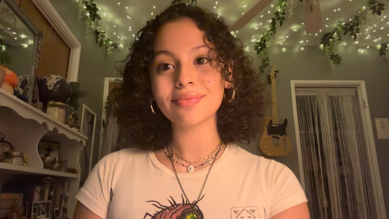 ASMR - job interview 👩🏽‍💻(whispering & typing sounds)