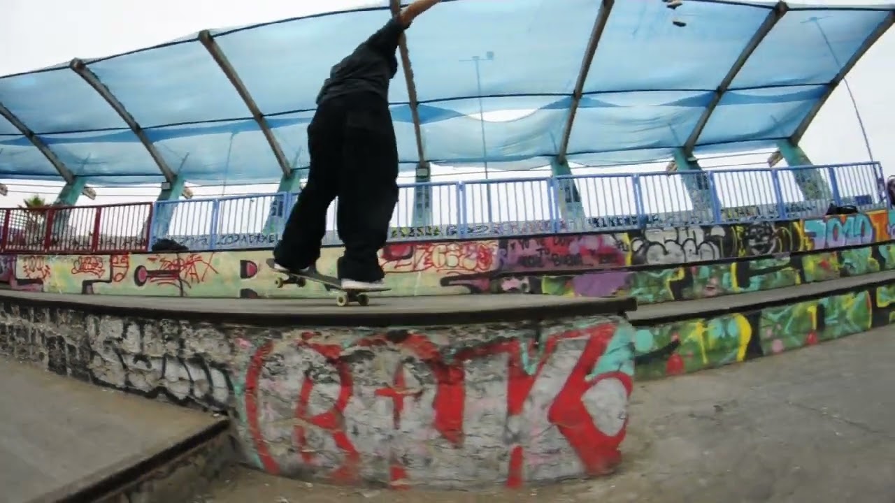 tabilo fakie nose manual