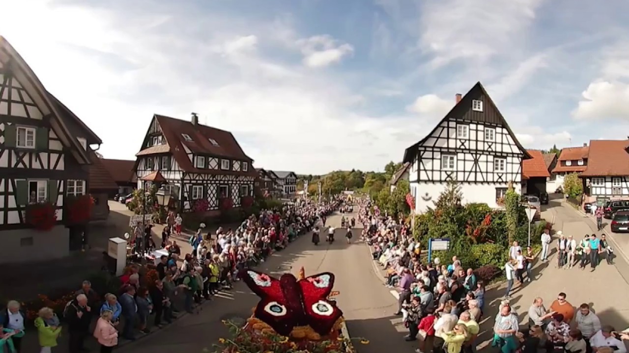 Festumzug in 360° || 69. Erntedank- und Weinfest Sasbachwalden || Manugrafie.net