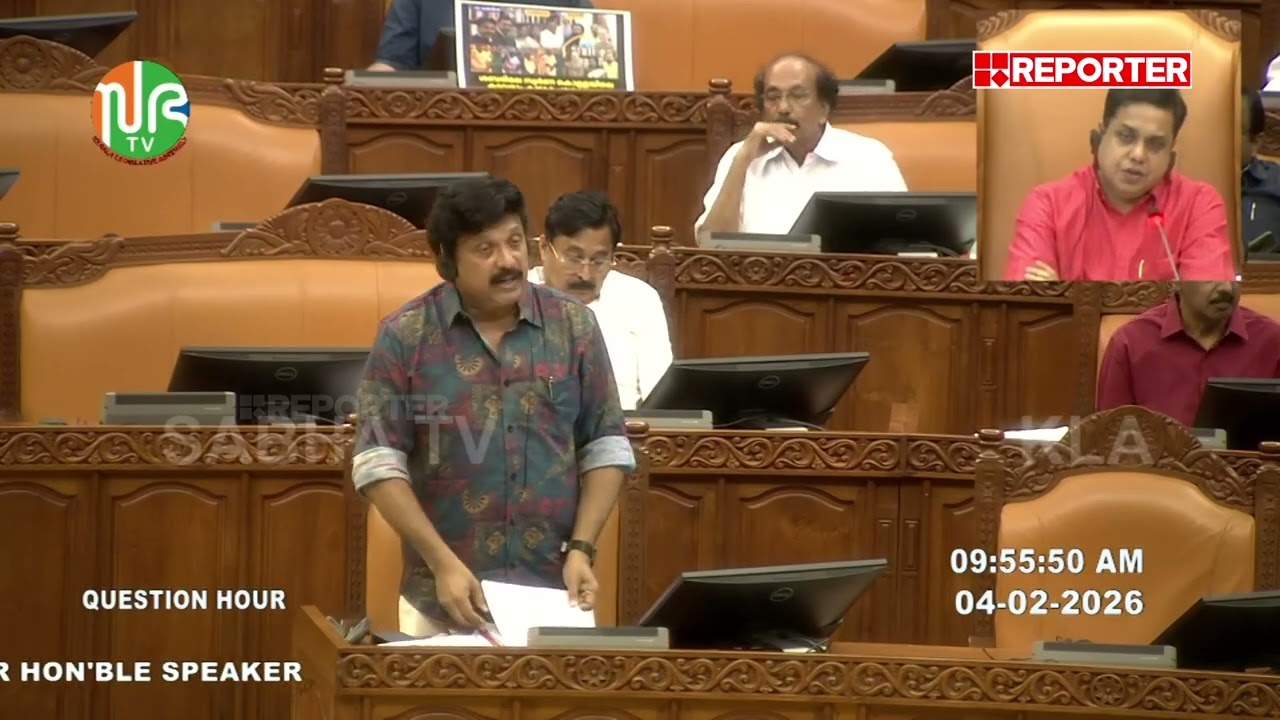 'സ്വകാര്യ ബസുകൾ ഓടുന്ന റൂട്ടുകളിൽ KSRTCഒഴിവാക്കാൻ കഴിയില്ല';ഗണേഷ് കുമാറിനെ തിരുത്തി Pinarayi Vijayan