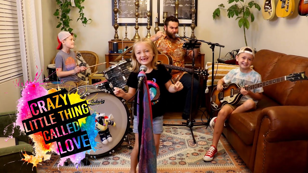 Colt Clark and the Quarantine Kids play 
