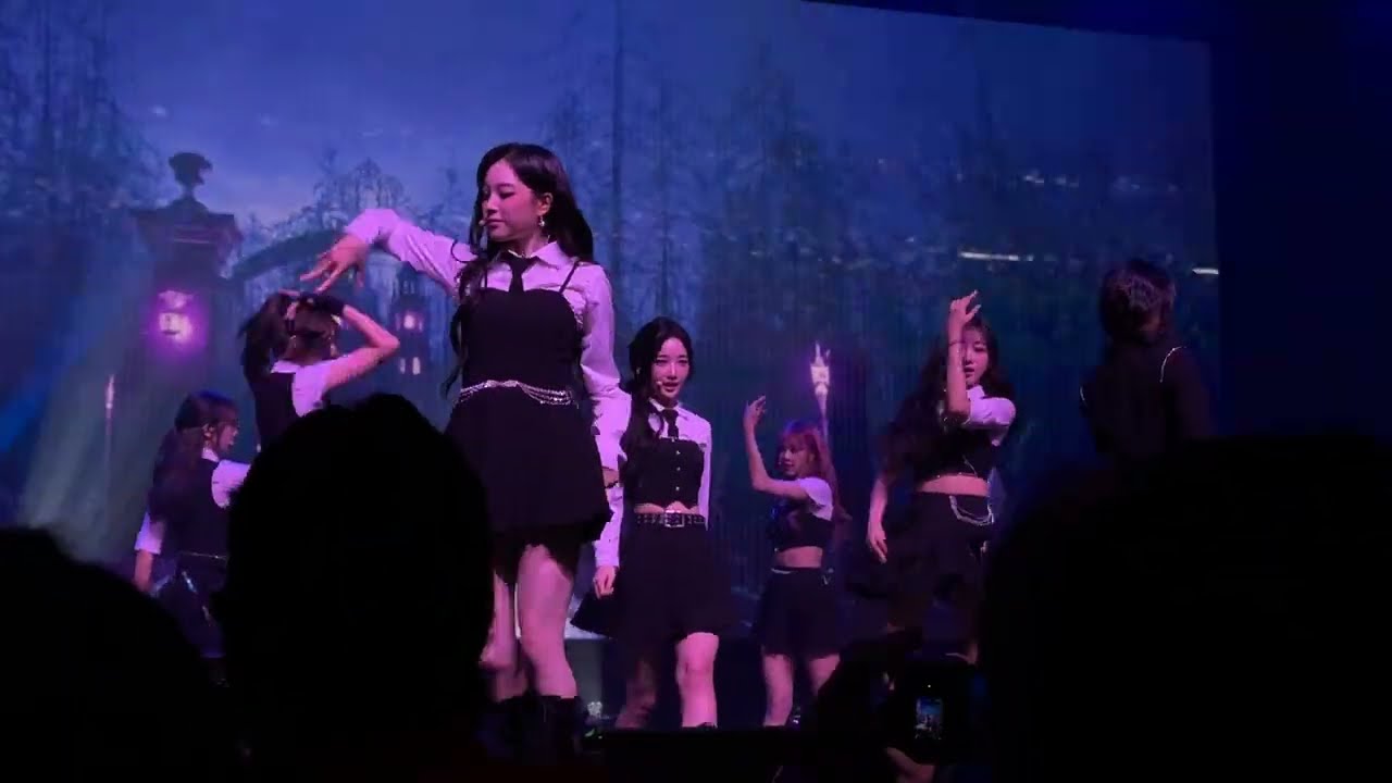 tripleS - Girls Never Die at Alpha Percent in Dallas