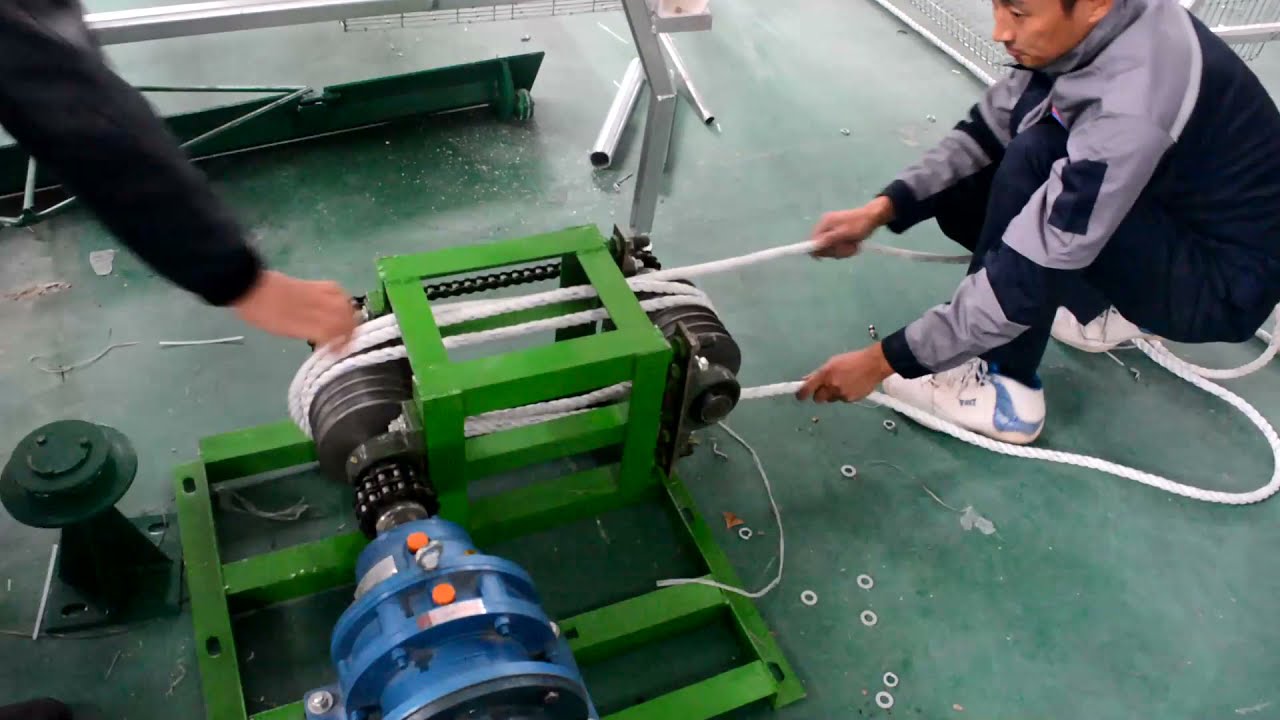 Scraper manure remove machine installtion video