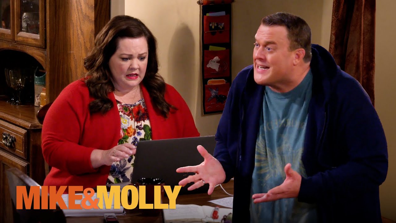 Having Sex Ruins Molly's Writing | Mike & Molly