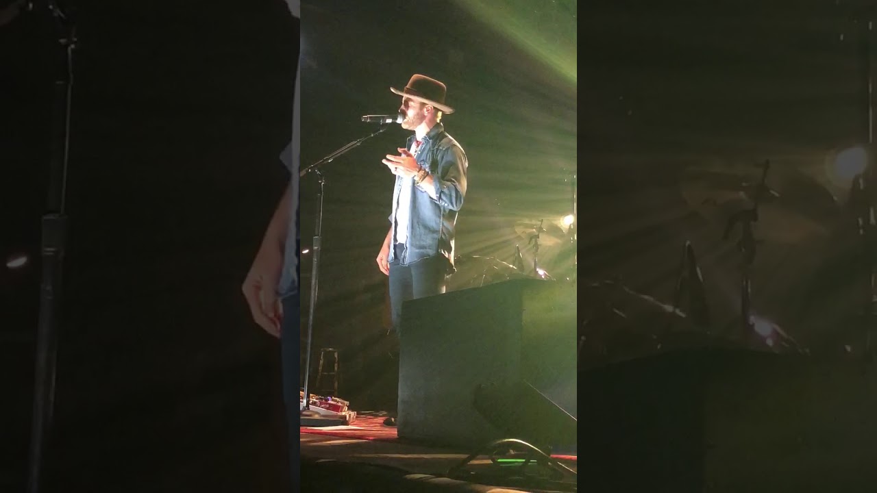 Kip Moore and The Slowhearts ft Drake White - I Still Haven’t Found What I’m Looking For (Live - My