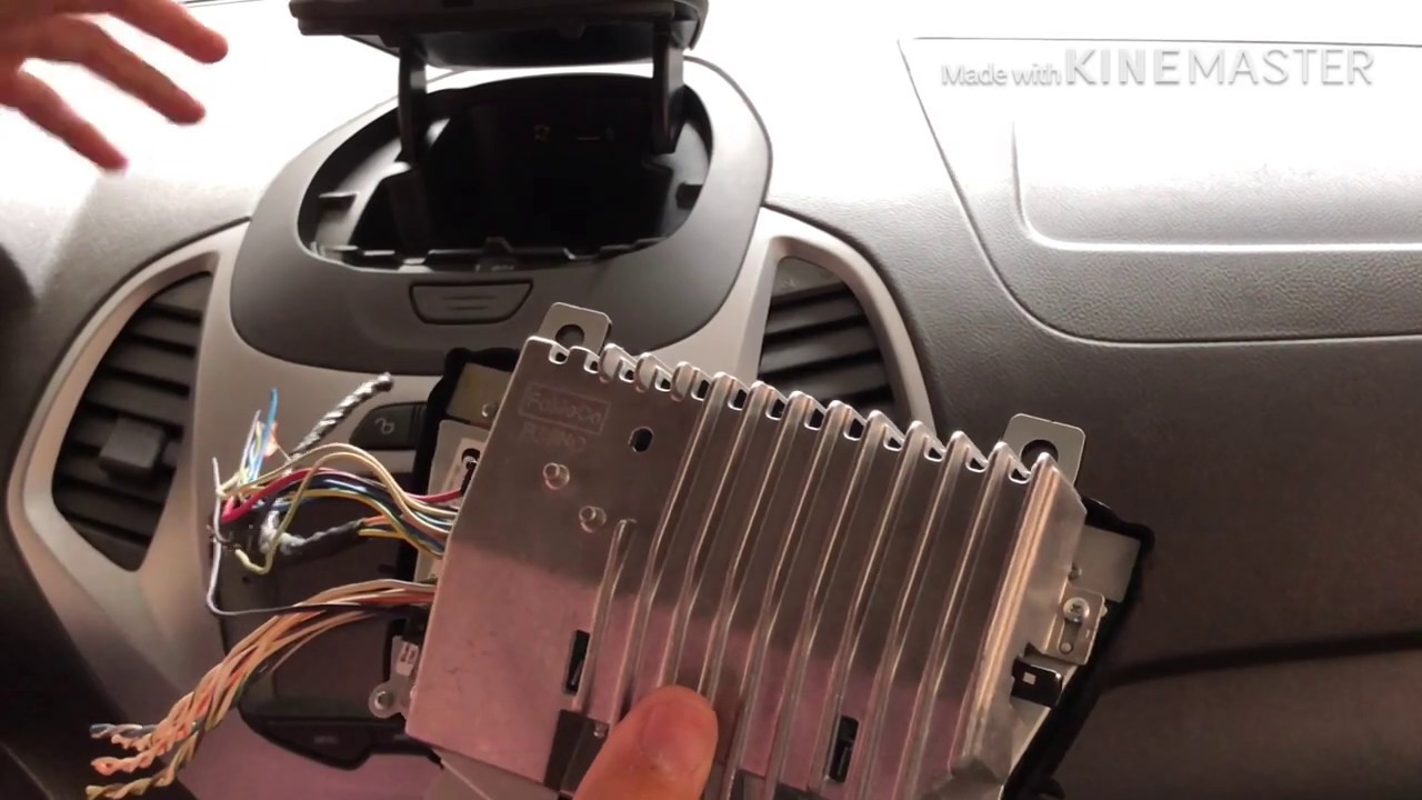 Desmonte de moldura e Central multimidia AR70! Novo Ford ka 2014-2018