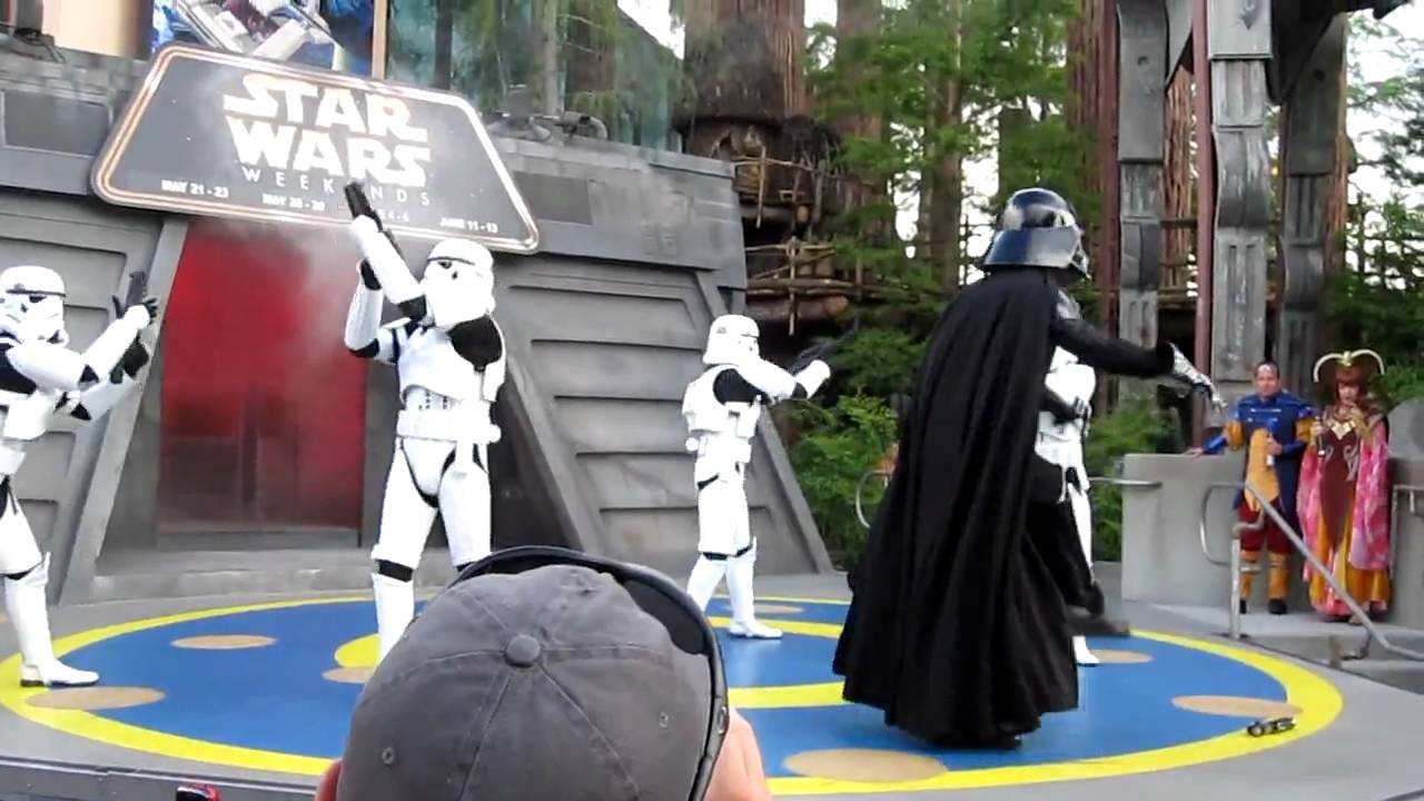 Star Wars Weekends 2010 - Hyperspace Hoopla - Darth Vader - 720P
