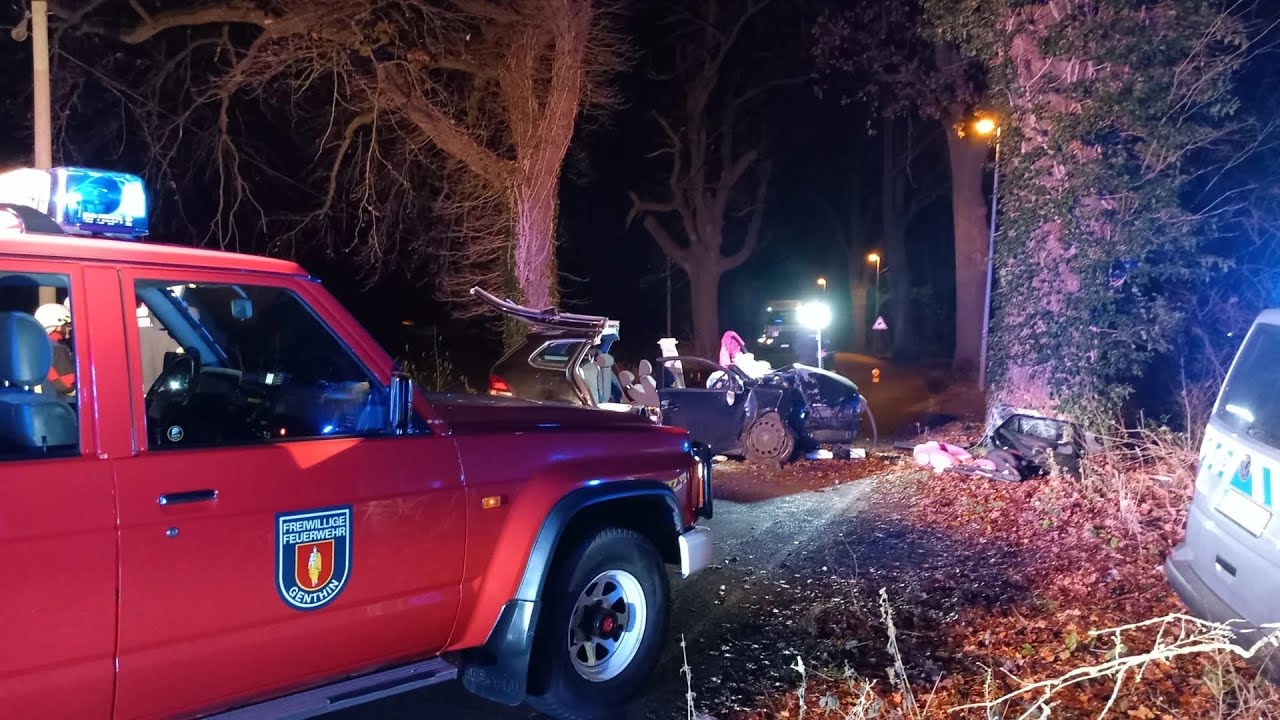 Ausrücken der FFW Genthin zum Verkehrsunfall (2.12.25)