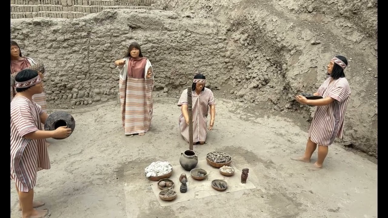 Visiting the ancient pyramids of Huaca Pucllana, recently discovered history in the center of Lima