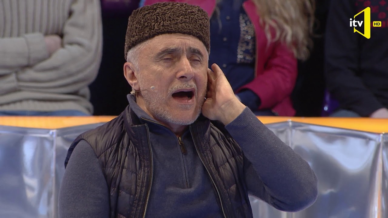 Oxuyur Alim Qasımov