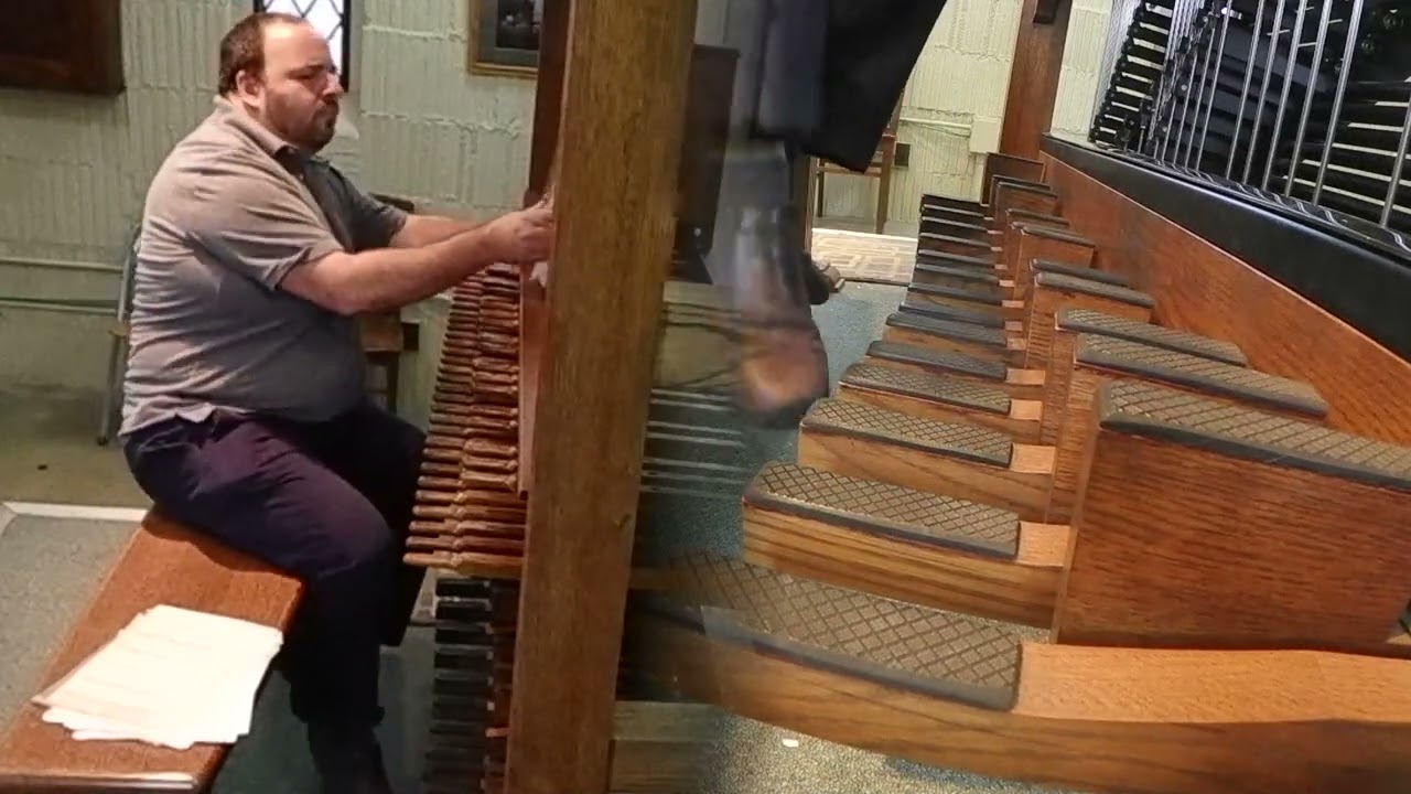 Dr  Wharton Memorial Carillon Recital