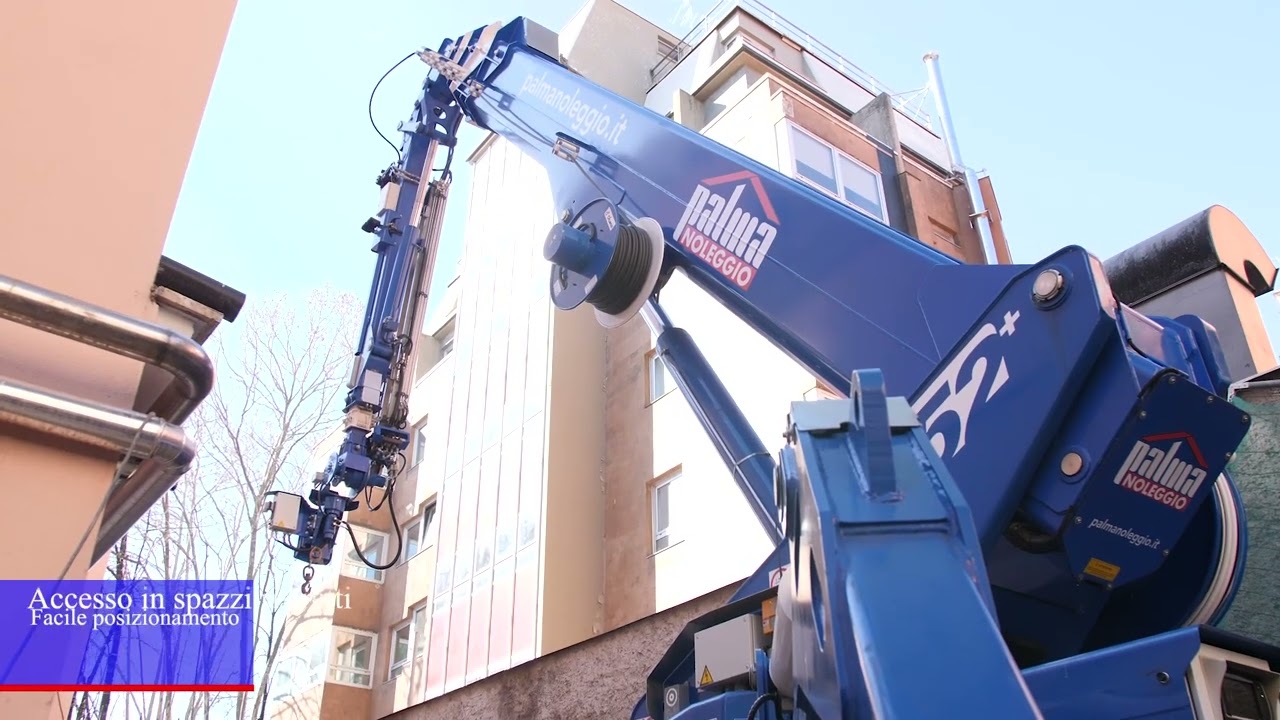 Ragno Palazzani XTJ 52+ con gancio per sollevamento in azione