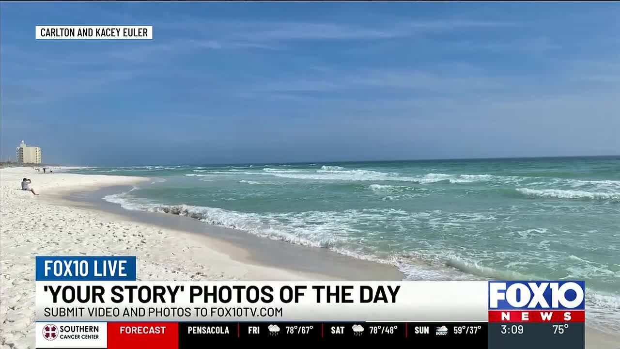 Ashlyn and Hannah share 'Your Story' photos of the day