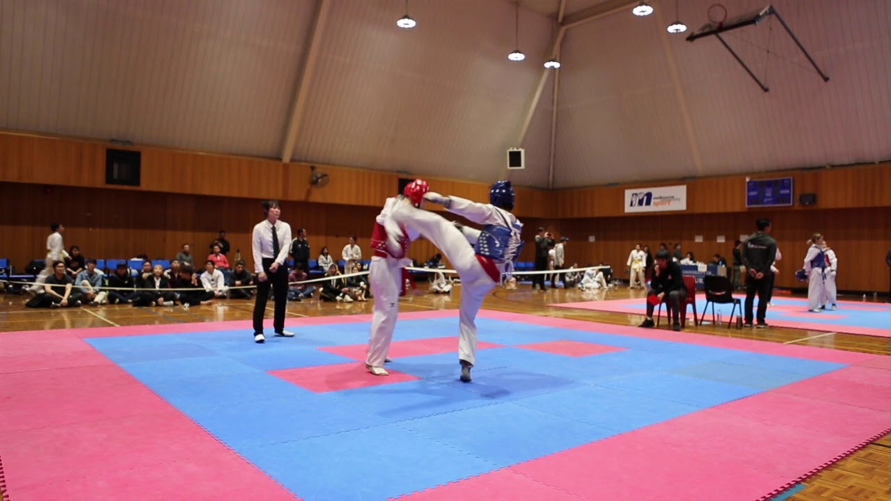 2019 VIUC - Christoper Nguyen (MU) VS Florent Lacroix (MU) - Male Black Sparring