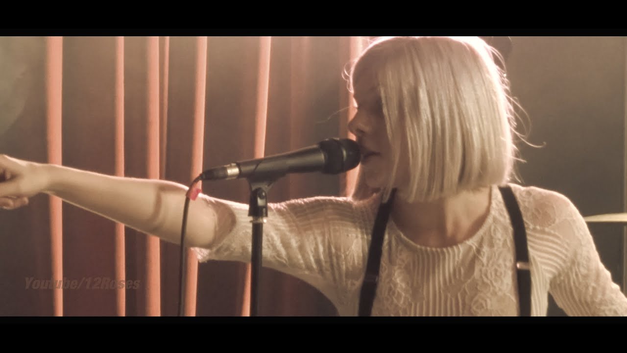 Aurora (live) 
