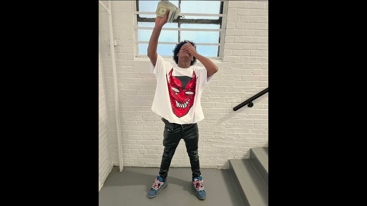 (FREE) Chuckyy Type Beat - 
