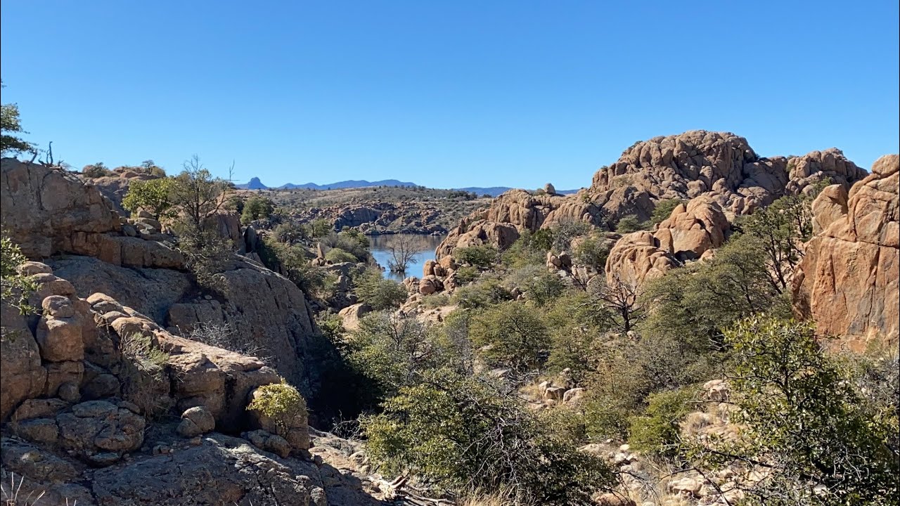 A Beautiful Hike in the Granite Dells