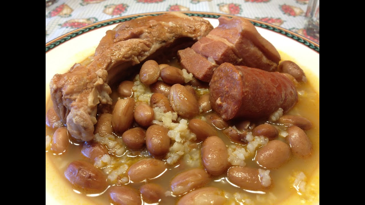 Alubias pintas con arroz