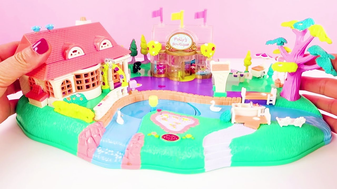 My Vintage Polly Pocket Collection:1996 Polly Pocket Magical Movin' Pollyville