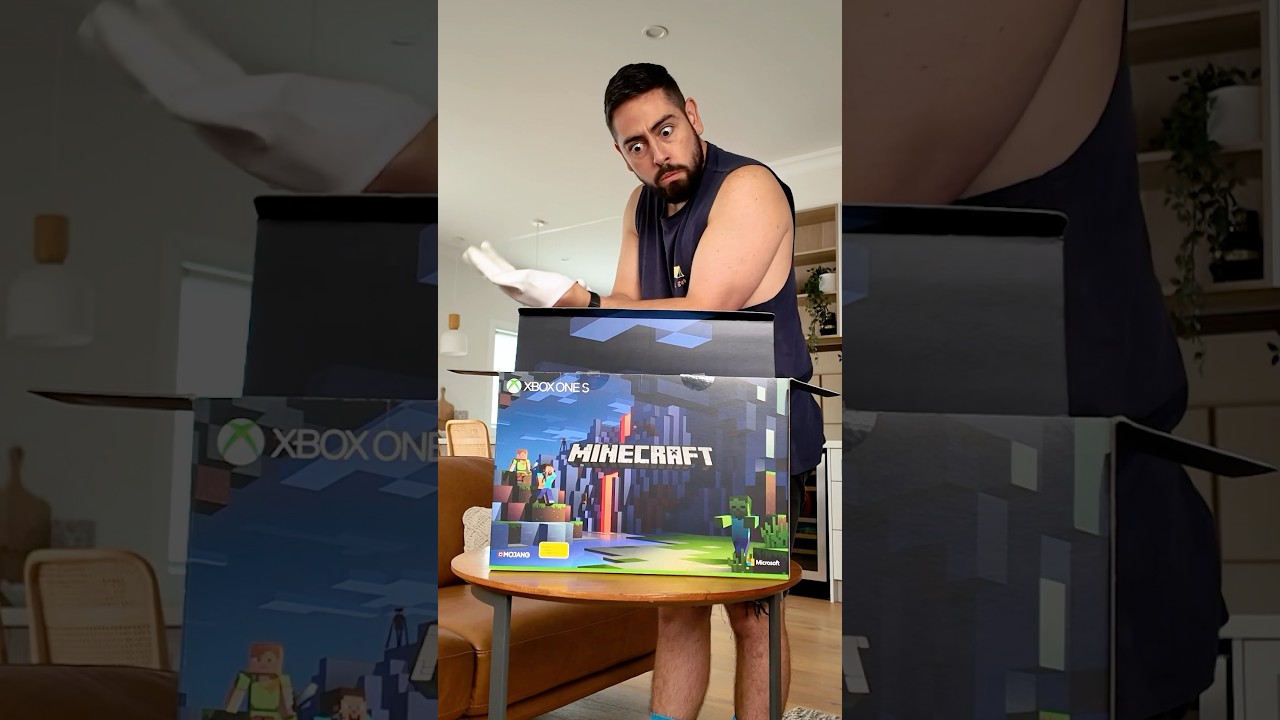 Unboxing Limited Edition Minecraft Xbox #minecraft #minecraftmovie