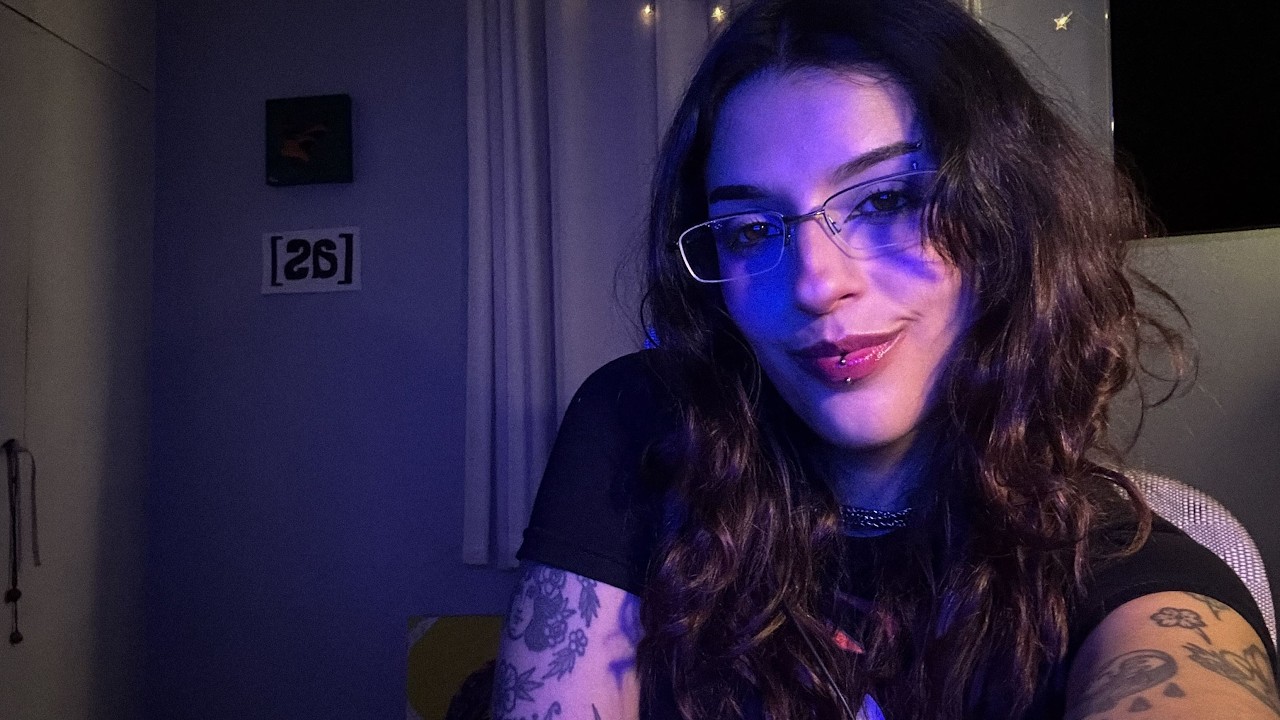 ASMR Relaxante com Plucking 🖤 | Sons Suaves para Dormir e Desacelerar 🌙