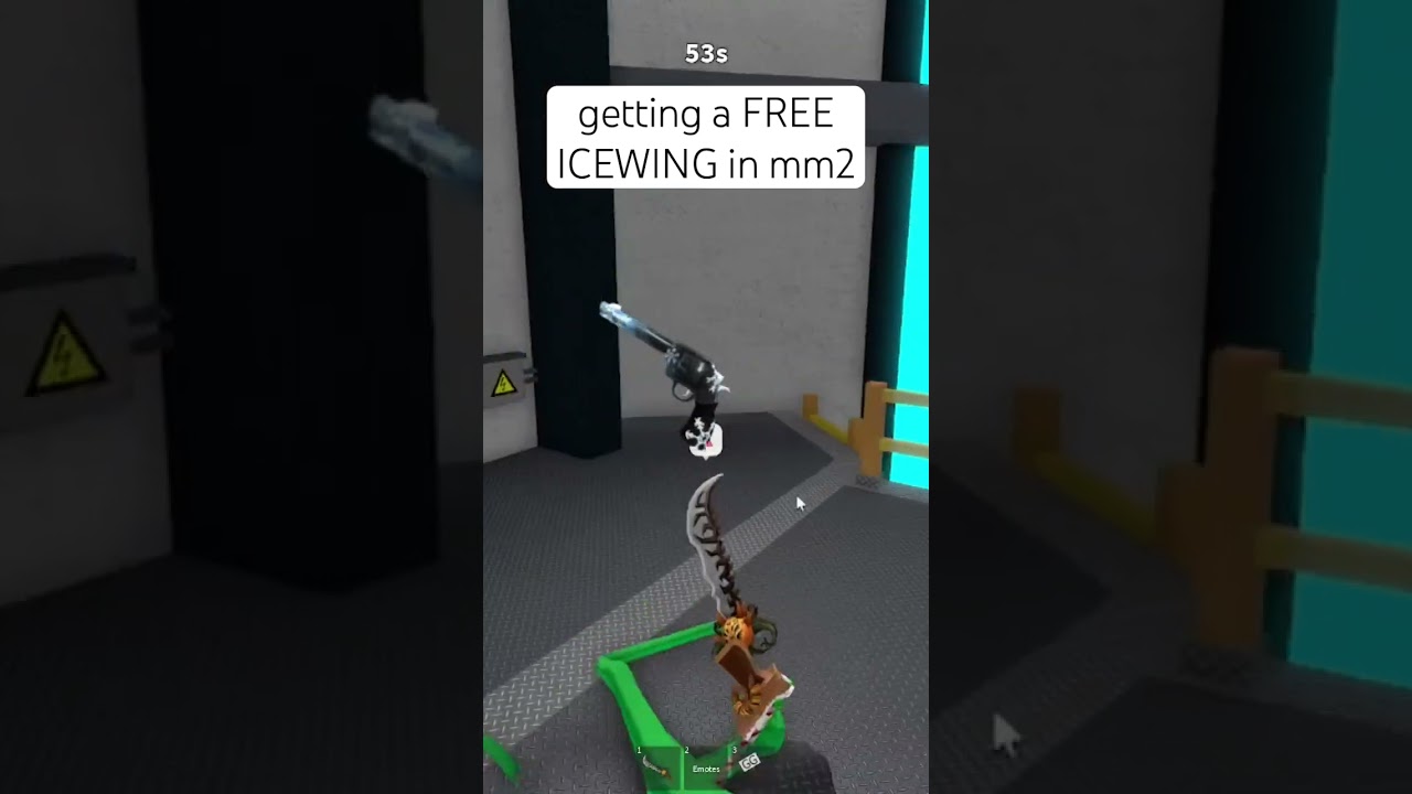 Getting a FREE ICEWING in roblox murder mystery 2!!! (ik they basically worthless shush)